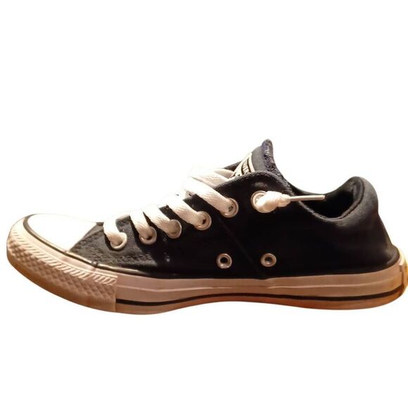Vintage Converse All-Star Chuck Taylor Low-tops - Picture 8 of 8